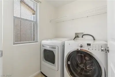 1241 Gingerbread Man Avenue, Las Vegas, NV 89183 Laundry