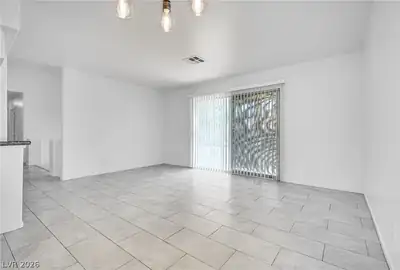 4319 Pageantry Falls Drive, North Las Vegas, NV 89031 Dining Area