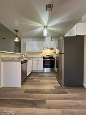 2697 Aarondavid Drive C, Las Vegas, NV 89121 Kitchen