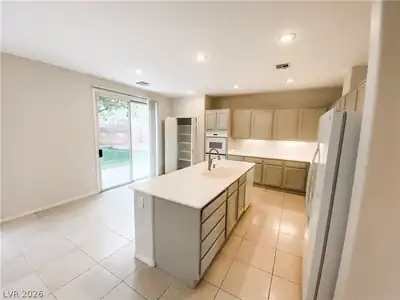 11021 Mount Royal Avenue, Las Vegas, NV 89144 