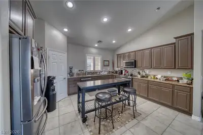 800 East Jaybird Street, Pahrump, NV 89048 Kitchen