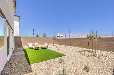 7409 BALENGER BAY AVE, North Las Vegas, NV 89084 Yard