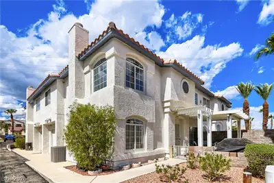 8212 Dream Star Court, Las Vegas, NV 89145 Front of Structure