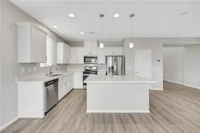 6602 Evander Street, North Las Vegas, NV 89086 Kitchen