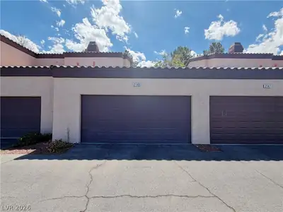 5250 South Rainbow Boulevard 2148, Las Vegas, NV 89118 Garage