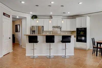 5819 Toofer Winds Court, Las Vegas, NV 89131 Kitchen