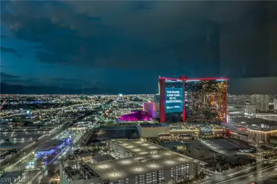 2000 Fashion Show Drive 5018, Las Vegas, NV 89109 View