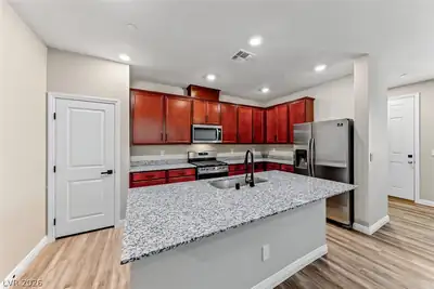 3230 McKenna Dawn Avenue, Henderson, NV 89044 Kitchen