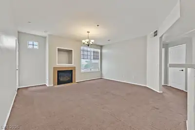 5855 VALLEY Drive 2185, North Las Vegas, NV 89031 Living Room