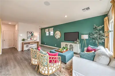1204 Sun Parakeet Drive, Henderson, NV 89011 Living Room