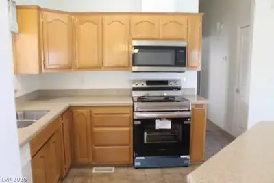 361 West INVERNESS Avenue, Pahrump, NV 89048 Kitchen