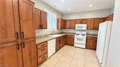 8145 Lake Geneva Court, Las Vegas, NV 89113 Kitchen