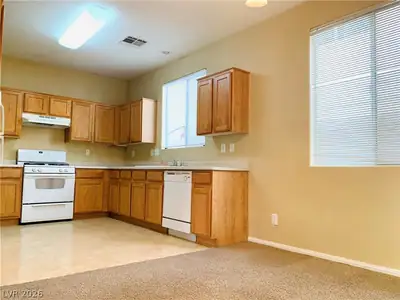 7738 Hampton Willows Lane, Las Vegas, NV 89113 Kitchen