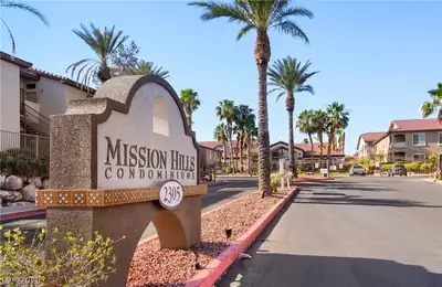 2305 West Horizon Ridge Parkway 1512 Henderson, NV 89052