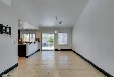 240 Honeywood Street Dining Area