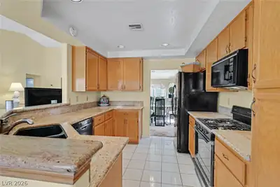 805 Stillwater Lane, Henderson, NV 89014 Kitchen