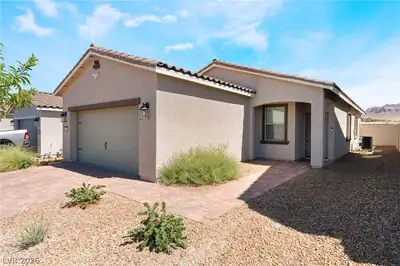 2612 Lily Point Street, Las Vegas, NV 89156 Front of Structure