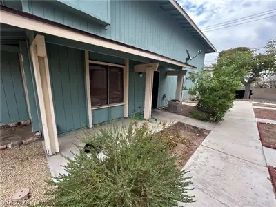 4758 Roberta Street 2, Las Vegas, NV 89119 Front of Structure