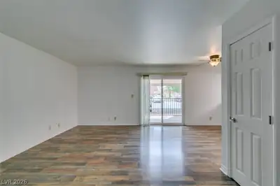 5240 Indian River Drive 273, Las Vegas, NV 89103 Living Room