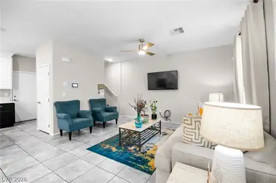7224 Halo Falls Street, North Las Vegas, NV 89084 Living Room