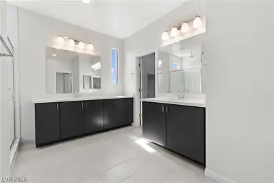 11527 Hawking Avenue, Las Vegas, NV 89138 Primary Bathroom