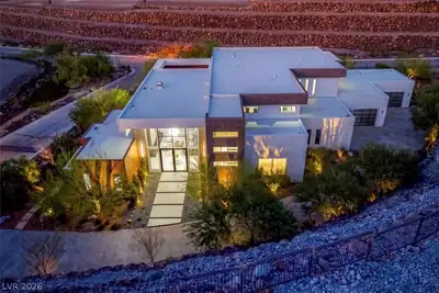 1 Sanctuary Peak Court, Henderson
