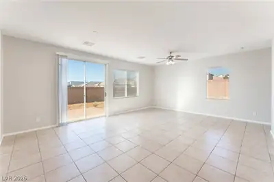 629 Twilight Blue Avenue, North Las Vegas, NV 89032 Living Room