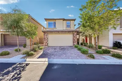 384 Wind Poppy Street, Las Vegas