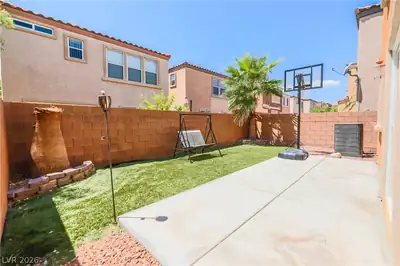 7941 ALTA LIMA VALLEY Court, Las Vegas, NV 89178 Yard