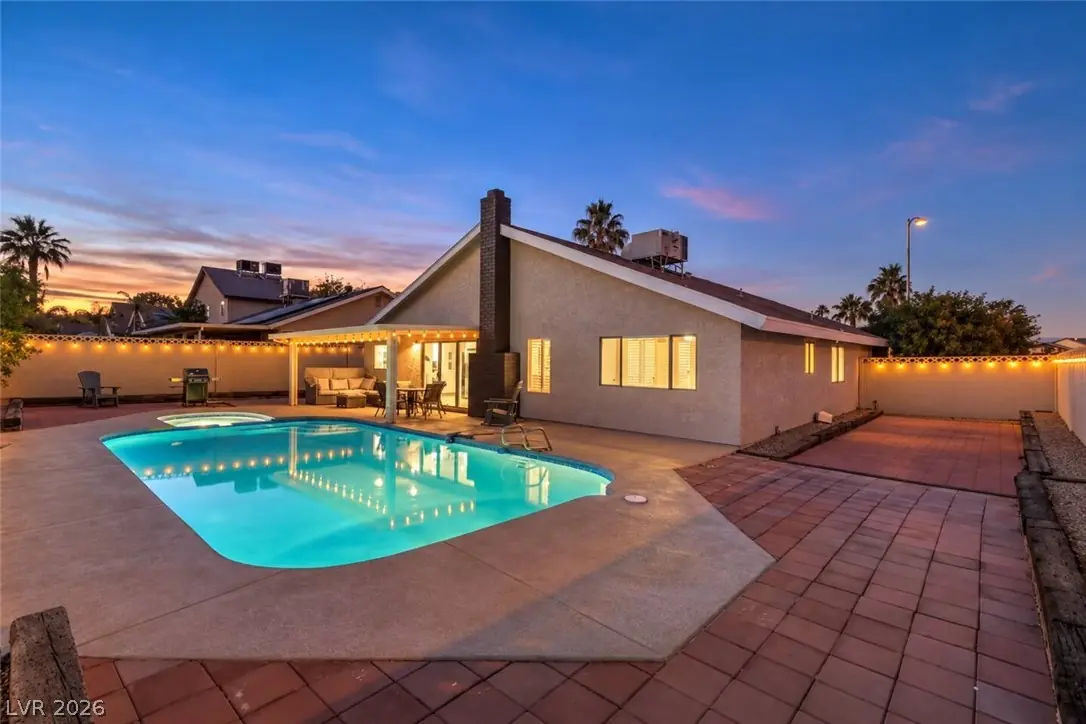6931 Wedgewood Way, Las Vegas, NV 89147