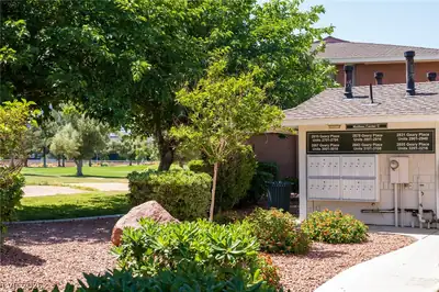 2855 Geary Place 3215, Las Vegas, NV 89109 Yard