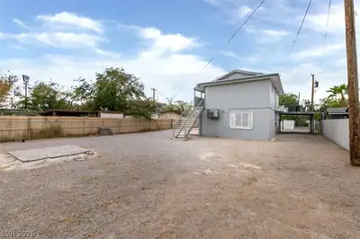 706 Dike Lane, Las Vegas, NV 89106 Yard