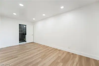 5332 River Glen Drive 400, Las Vegas, NV 89103 Bedroom