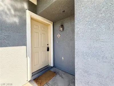 5975 Barbosa Drive 2, North Las Vegas, NV 89031 Entry
