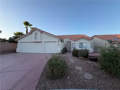 5028 Tropical Cliff Avenue, Las Vegas