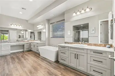 4880 North Juliano Road, Las Vegas, NV 89149 Primary Bathroom