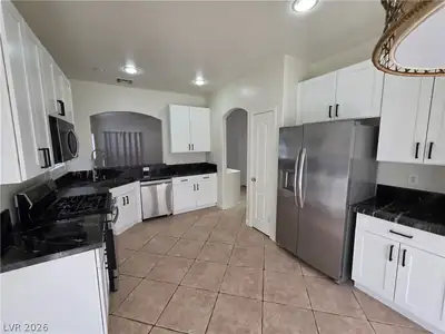 620 Coolidge Avenue, Henderson, NV 89015 Kitchen