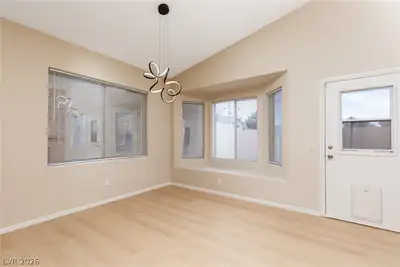8108 Painted Clay Avenue, Las Vegas, NV 89128 Dining Area
