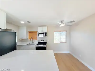 3822 Connie Avenue, Las Vegas, NV 89115 Kitchen