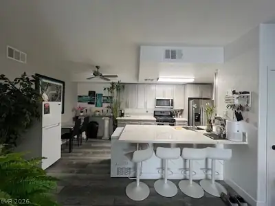 8250 North Grand Canyon Drive 2047, Las Vegas, NV 89166 