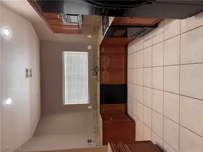 2011 South Highland Avenue, Pahrump, NV 89048 Kitchen