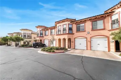 30 Via Vasari 103, Henderson, NV 89011 Front of Structure