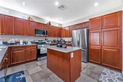 3636 Metter Street, Las Vegas, NV 89129 Kitchen