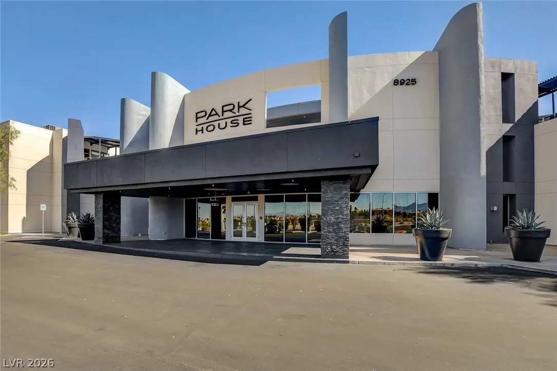 8925 West Flamingo Road 111, Las Vegas, NV 89147