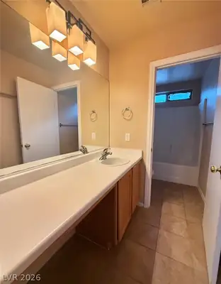 9619 Grapeland Avenue, Las Vegas, NV 89148 Bathroom