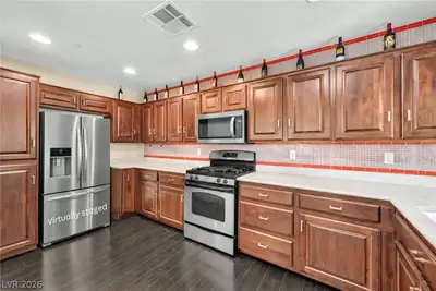 8924 Jennifer Anne Avenue, Las Vegas, NV 89149 Kitchen