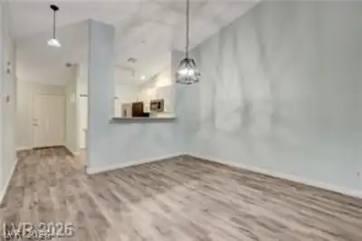 393 Blanca Springs Drive, Henderson, NV 89014 Dining Area