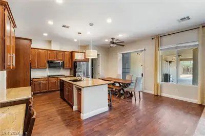 8088 Winchester Bluff Street, Las Vegas, NV 89131 Kitchen