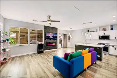 10671 Little Horse Creek Avenue, Las Vegas, NV 89129 Living Room