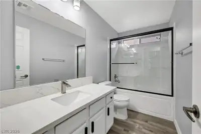 10671 Little Horse Creek Avenue, Las Vegas, NV 89129 Bathroom